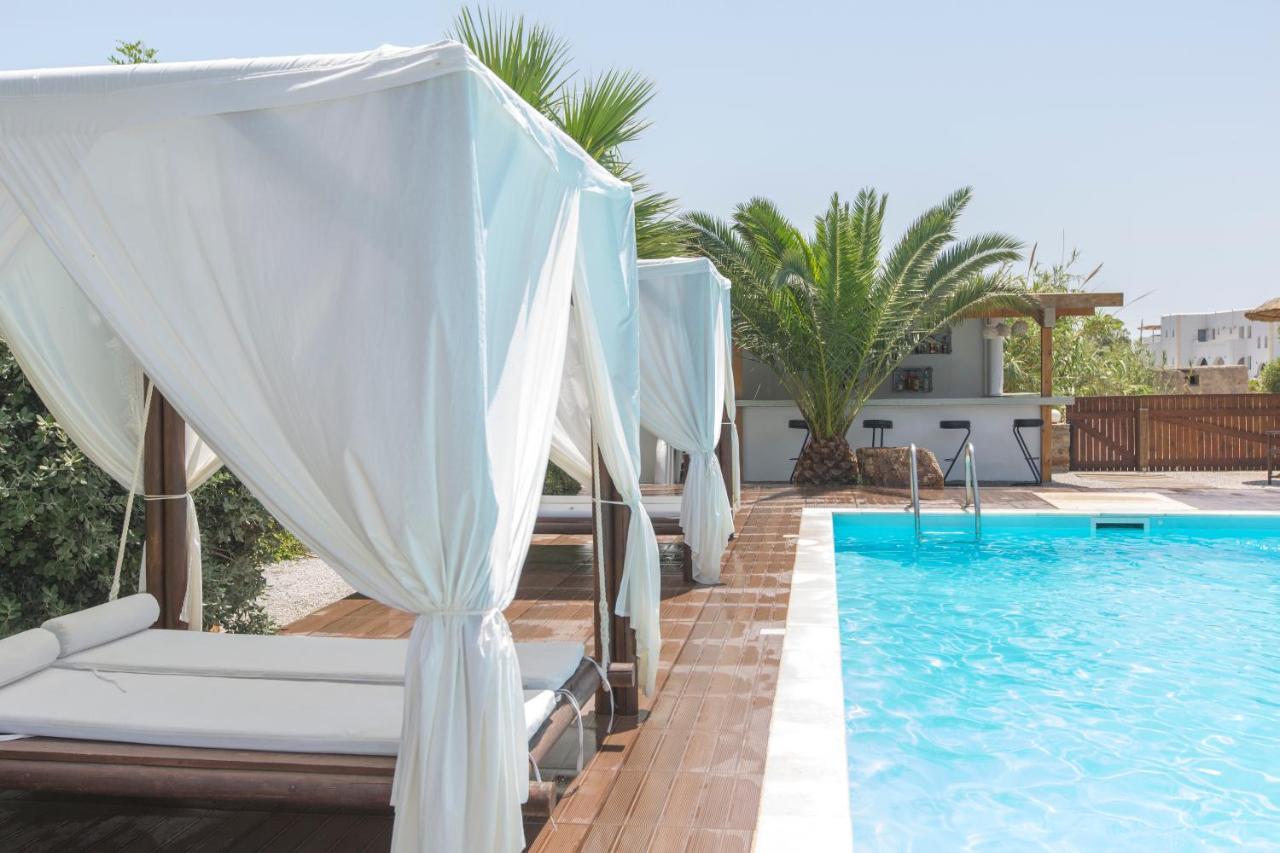 Valena Mare Suites & Apartments Plaka  Exterior photo