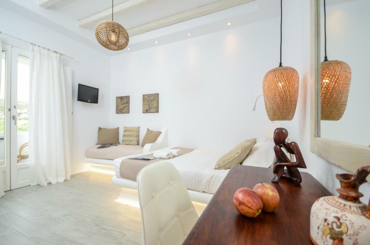 Valena Mare Suites & Apartments Plaka  Exterior photo