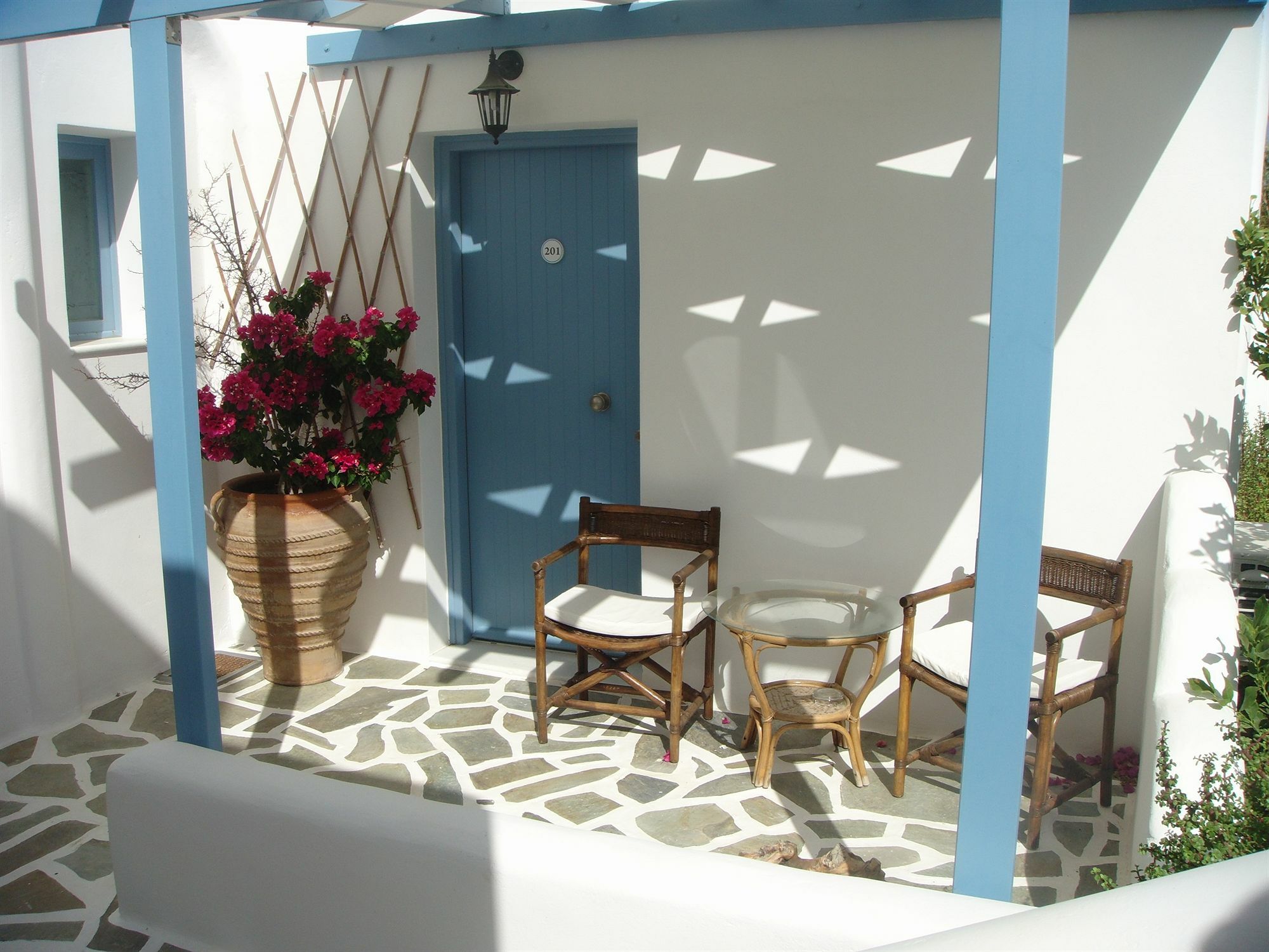 Valena Mare Suites & Apartments Plaka  Exterior photo